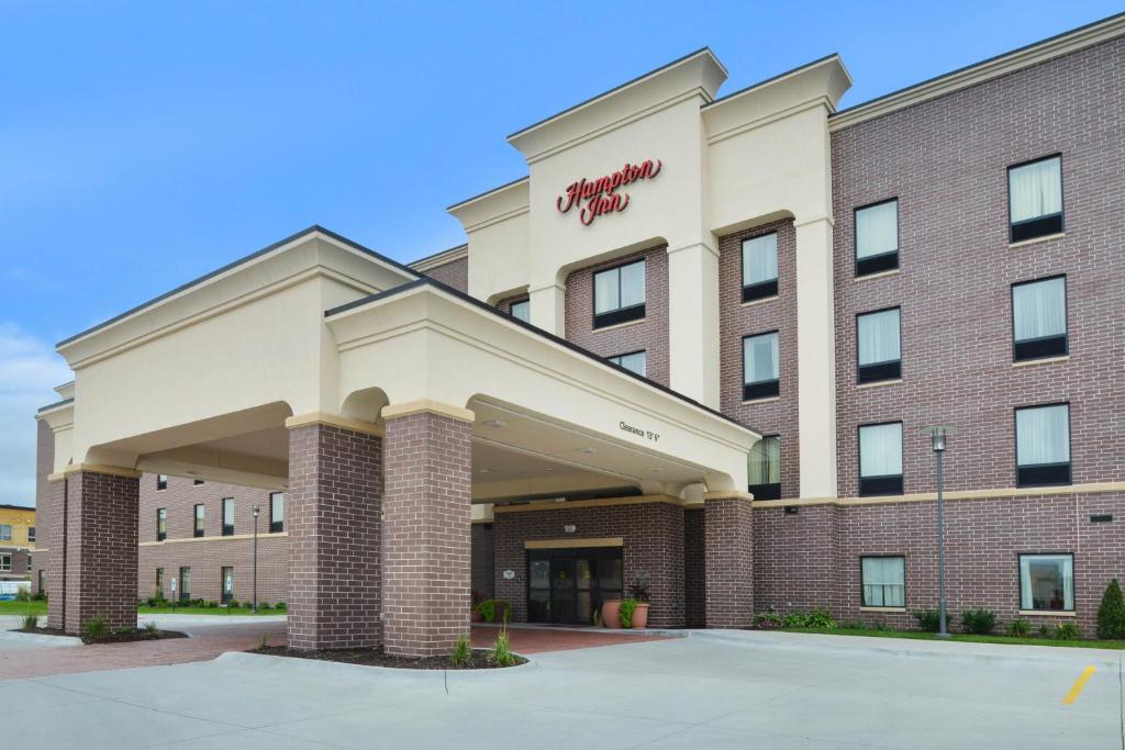 Hampton Inn Omaha Midtown-Aksarben Main image 1